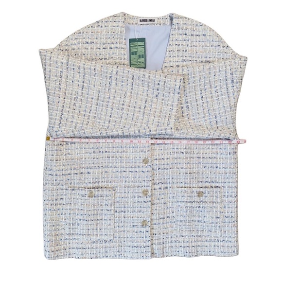 Gorgeous Women's Tweed Blazer - Picture 2 of 7